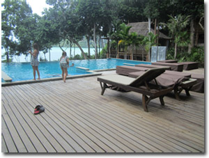 Resort con piscina en la playa de Railay Este